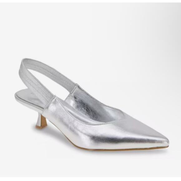 BCBGeneration Kayla Pump Silver Slingback Kitten Heels Size 8 NWOB Holiday Party - Picture 2 of 4